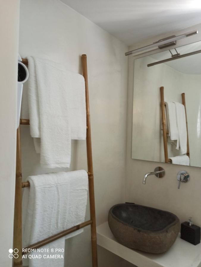Kleri's 2 Apartment Tinos